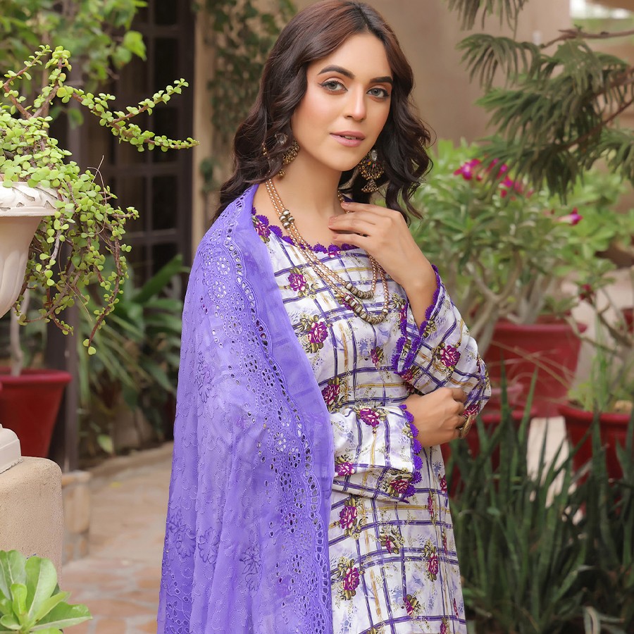 RUSBURY – New Digital Allover Printed Lawn Collection